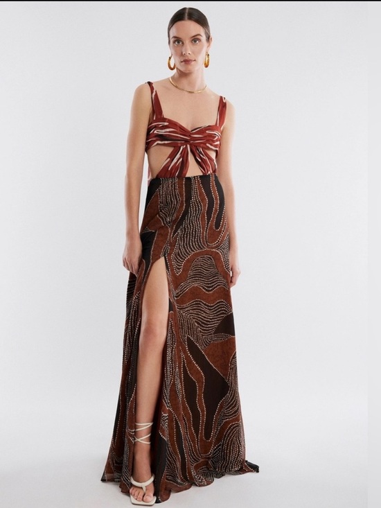 BCBGMaxAzria Dresses & Skirts - BCBGMAXAZRIA Reeta Cutout Bodice Gown